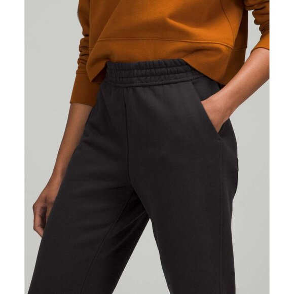 Lululemon Black Loungeful High-Rise Jogger Size 4 26837 - Picture 2 of 15